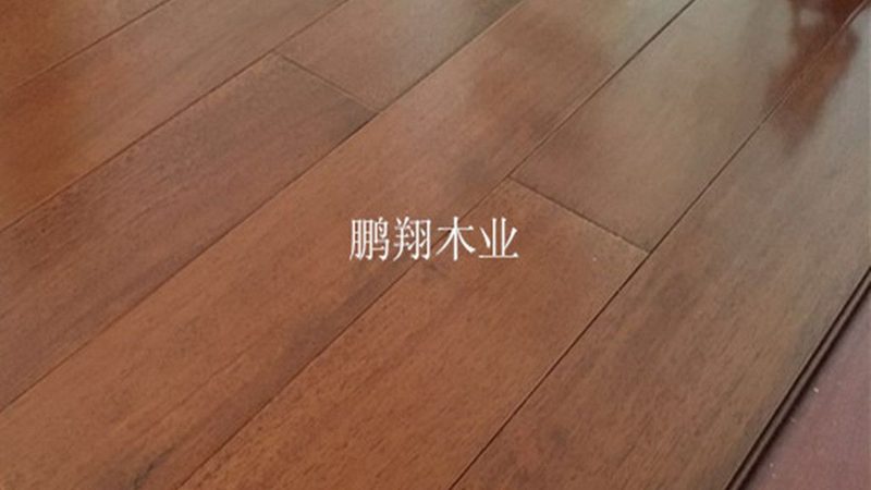 锁扣地板平整度验收规范